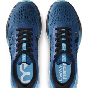 NEW Mens 4.5 or women's size 6 TYR RD-1X Runner shoes